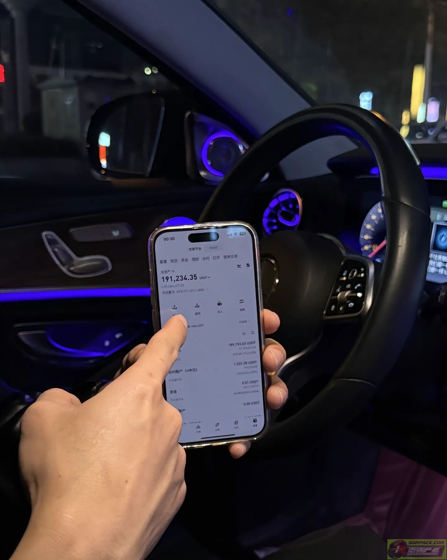 dvubb 图片点击可在新窗口打开查看